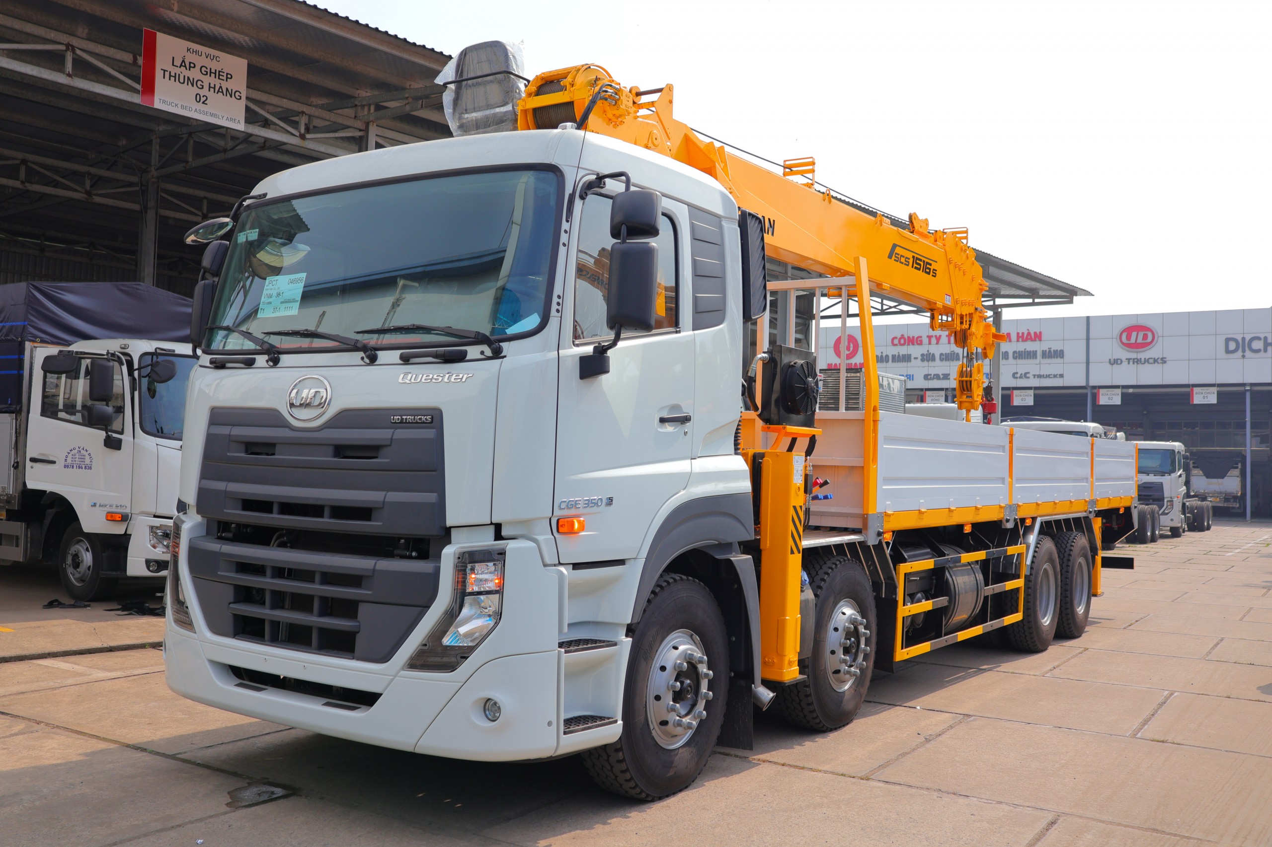 8x4 CGE 350 Soosan SCS1516S - http://marketing.namhangroup.com/file/udtrucks/CGE-350/Soosan-SCS1516S/photo/img_3675.jpg