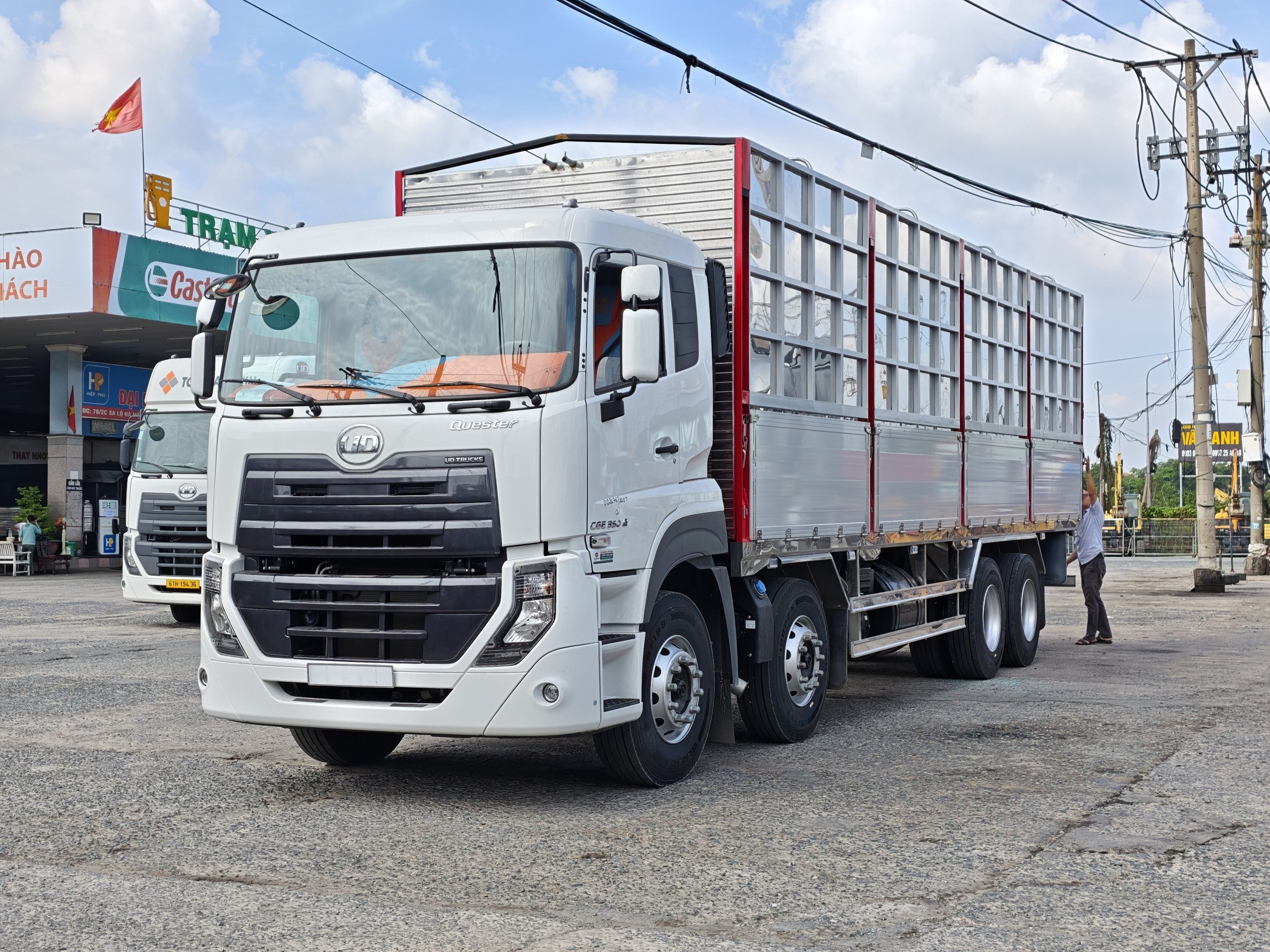 8x4 CGE 350 Keith Walking Floor - http://marketing.namhangroup.com/file/udtrucks/CGE-350/keith_walking_floor/photo/8x4_cge_350_keith_walking_floor_5.jpg