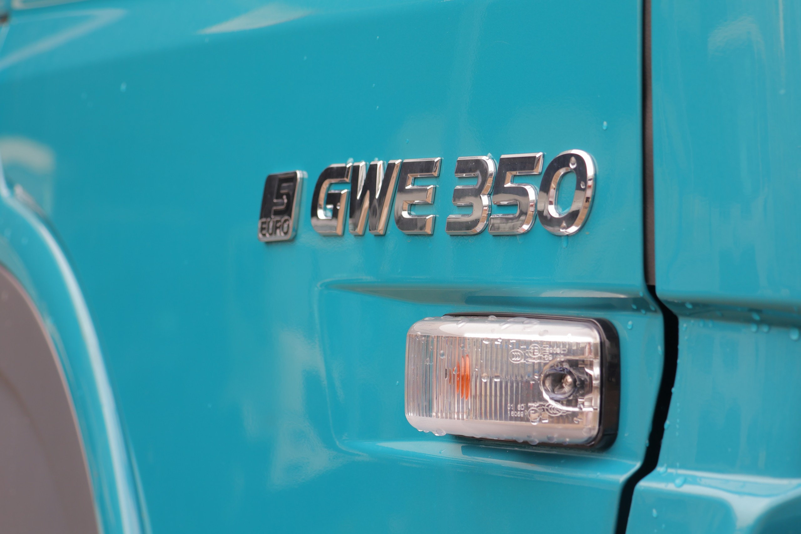 6x4 GWE 350 XXSL Green - http://marketing.namhangroup.com/file/udtrucks/GWE-350-XXSL/Green/photo/img_5314.jpg