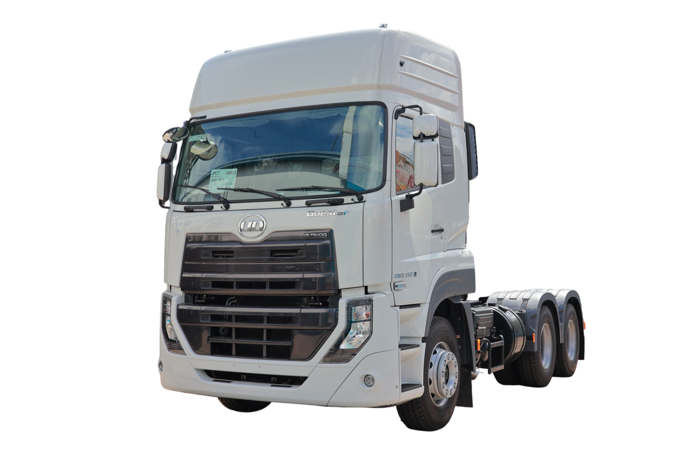 Đầu kéo 6x4 GWE 350 XXSL 2026 - http://marketing.namhangroup.com/file/udtrucks/GWE-350-XXSL/ver-2026/low/img_5118.png