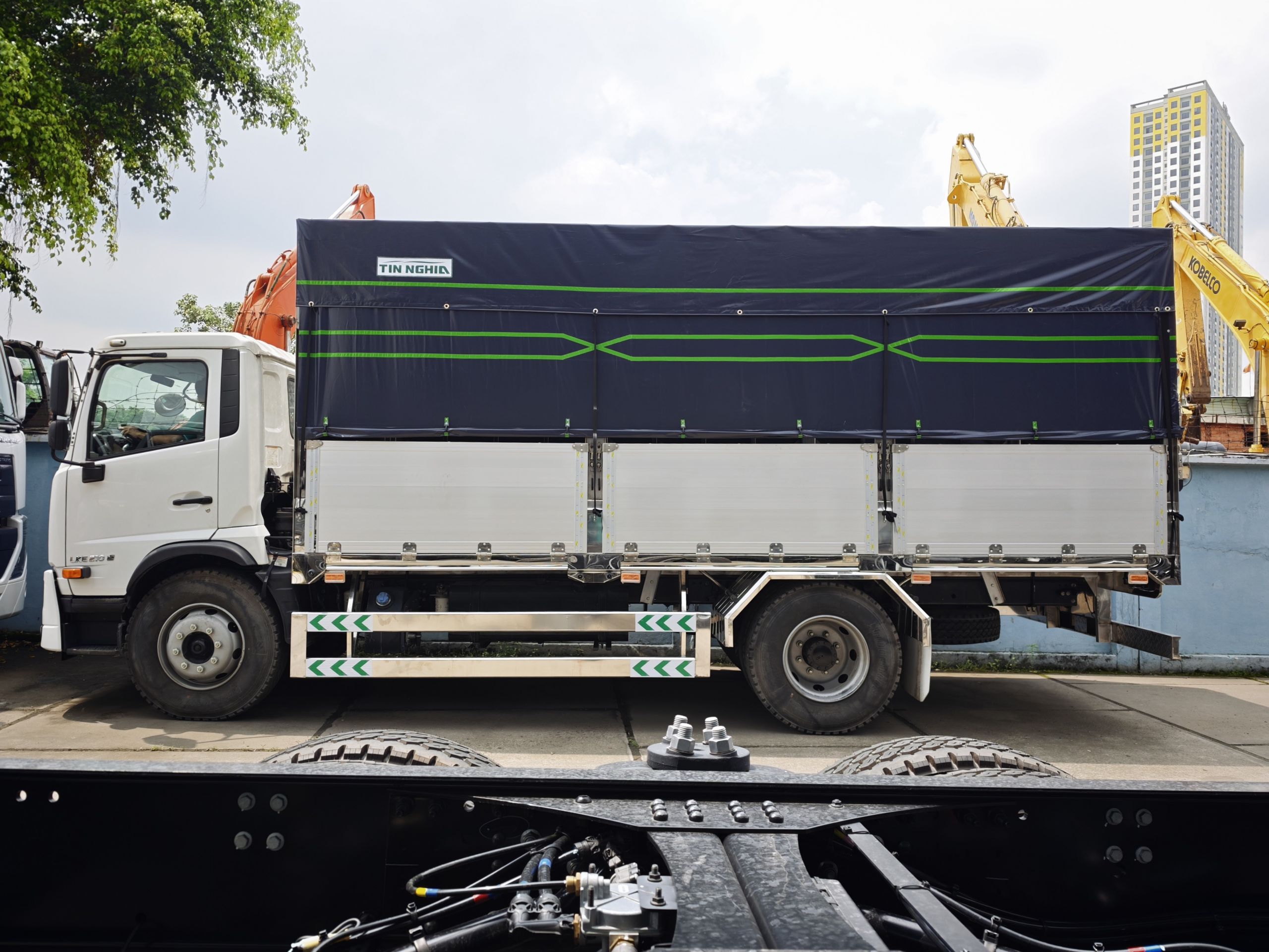 4x2 LKE 210 TMB OTTN - http://marketing.namhangroup.com/file/udtrucks/LKE-210/tmb_bn_ottn/photo/img_20261022_104944.jpg