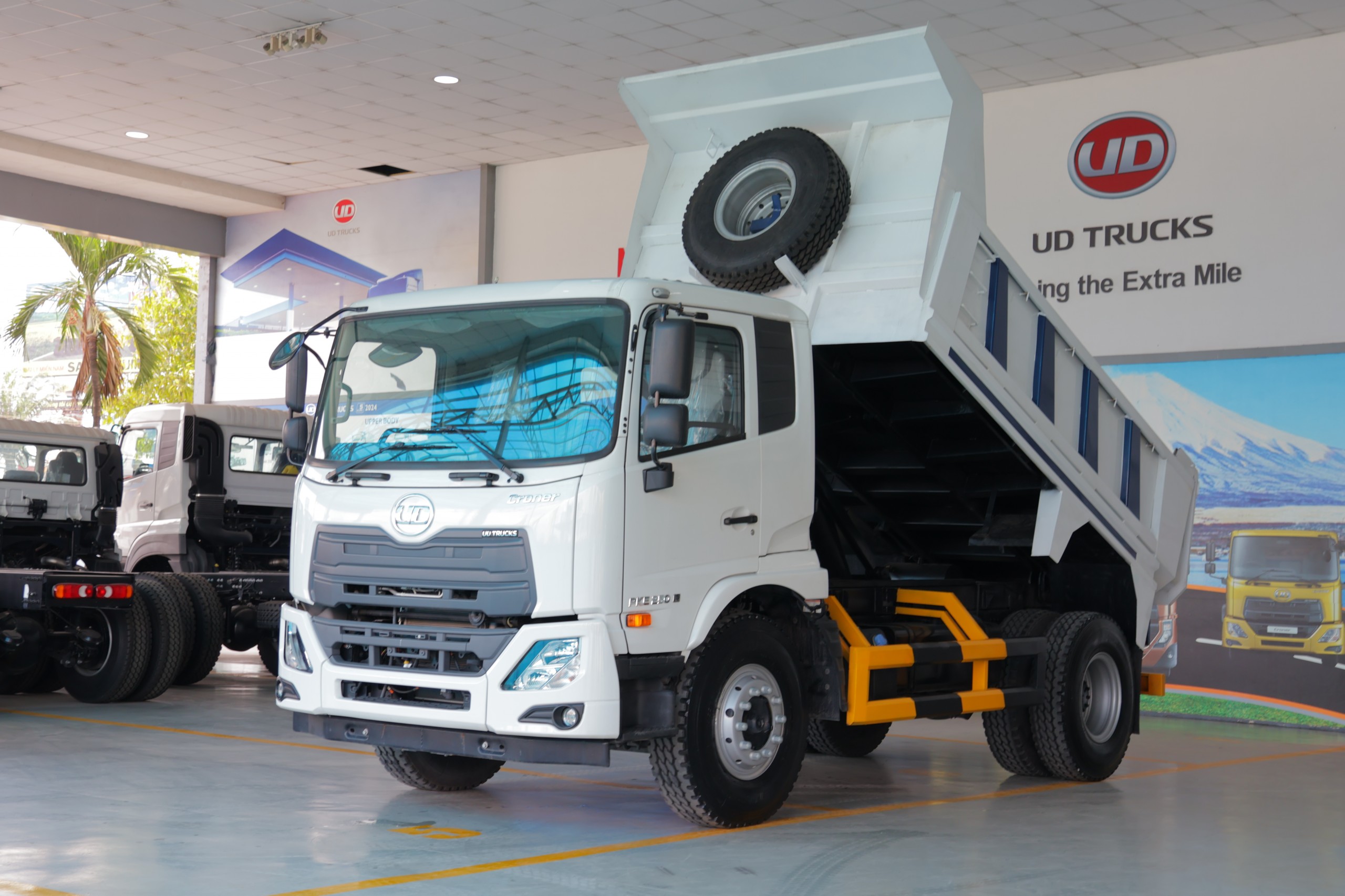 Xe Ben 4x2 PKE 250 - http://marketing.namhangroup.com/file/udtrucks/PKE-250/Xe-Ben/photo_v2/img_3458.jpg